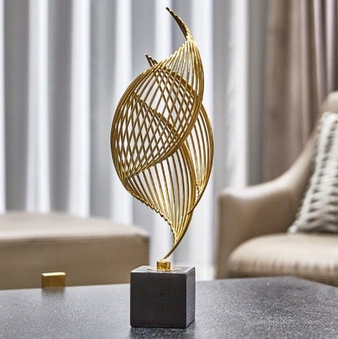 Abstrakt Skulptur i Guld