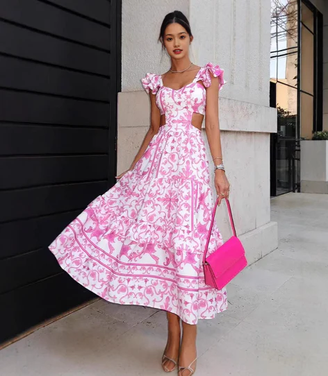 Lang Blomstret Kjole med Flæseærmer og Dybt V-udskæring til Kvinder | Ideel til Forår og Sommer